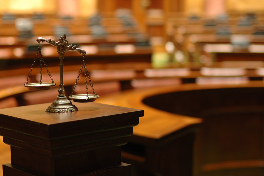 長寧區(qū)刑事律師解析：故意售賣假煙假酒的罪名認(rèn)定
