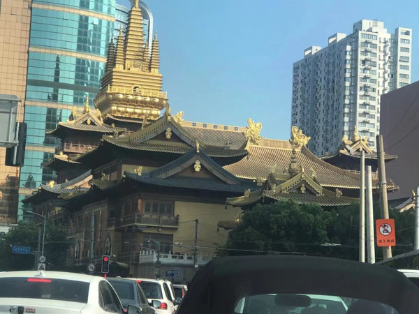 以毒品沖抵價款的行為該怎樣定性？上海刑事辯護律師帶您了解