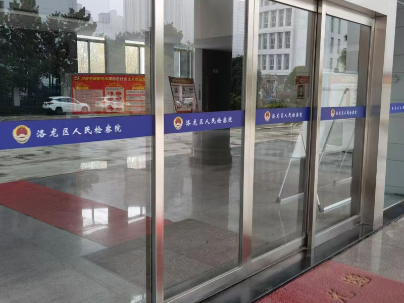 戰(zhàn)場上當(dāng)逃兵后果嚴(yán)重嗎？構(gòu)成臨陣脫逃的要件都有什么呢？看看長寧刑事律師對此的回答
