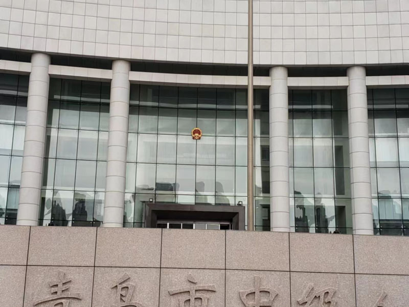 青浦區(qū)刑事律師信用卡詐騙罪案例分析:小心身邊的騙子,莫被騙上當!