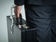 靜安區(qū)王某某盜竊罪判處緩刑律師案例