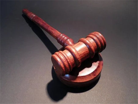 新華醫(yī)院刑辯律師談妻子以為丈夫啪啪后強奸罪
